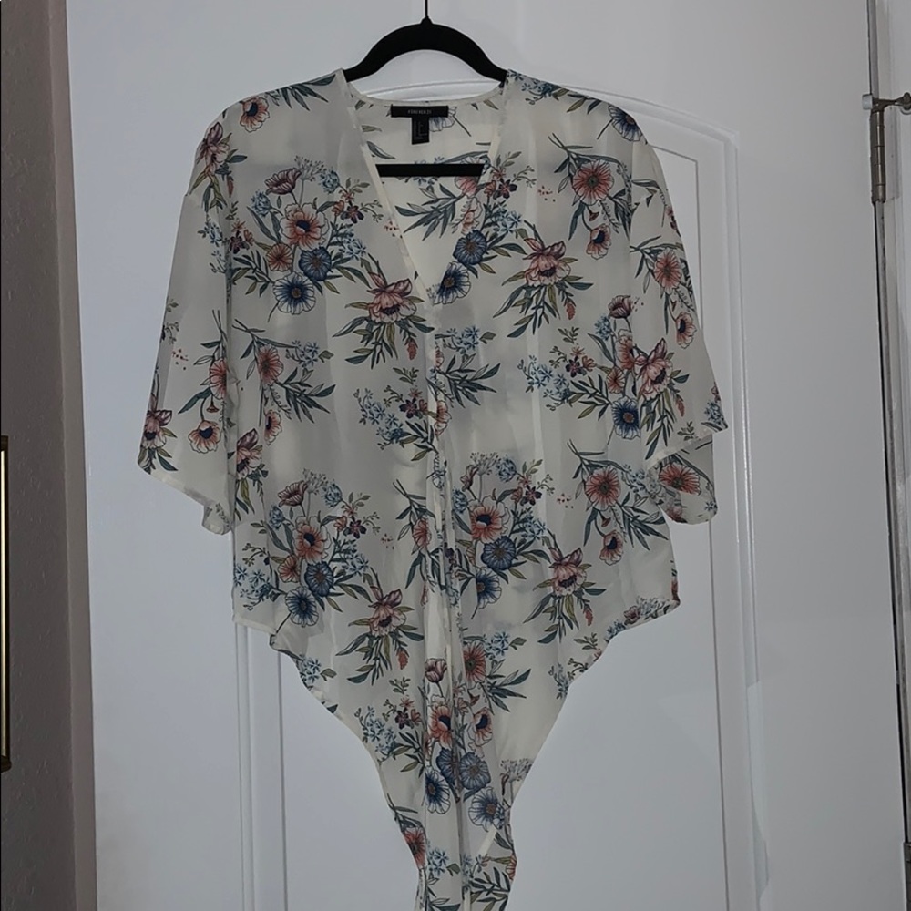 Floral self-tie top.